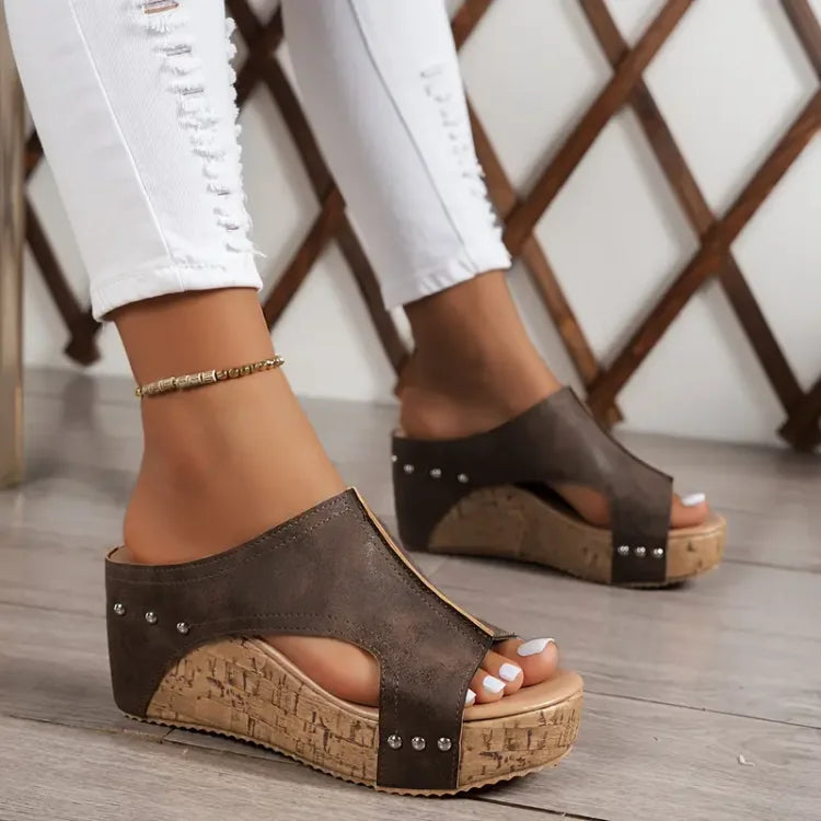 Melissa | Kilklacksandaler med Valvstöd