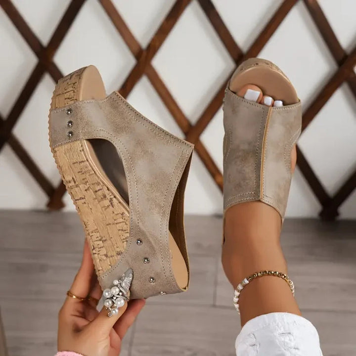 Melissa | Kilklacksandaler med Valvstöd