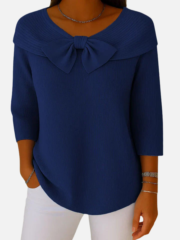 Lene | Elegant Ribbstickad Blus med Rosett