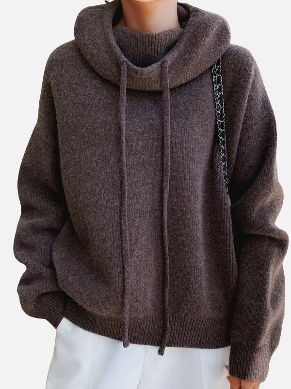 Marianne | Oversized stickad hoodie med luva