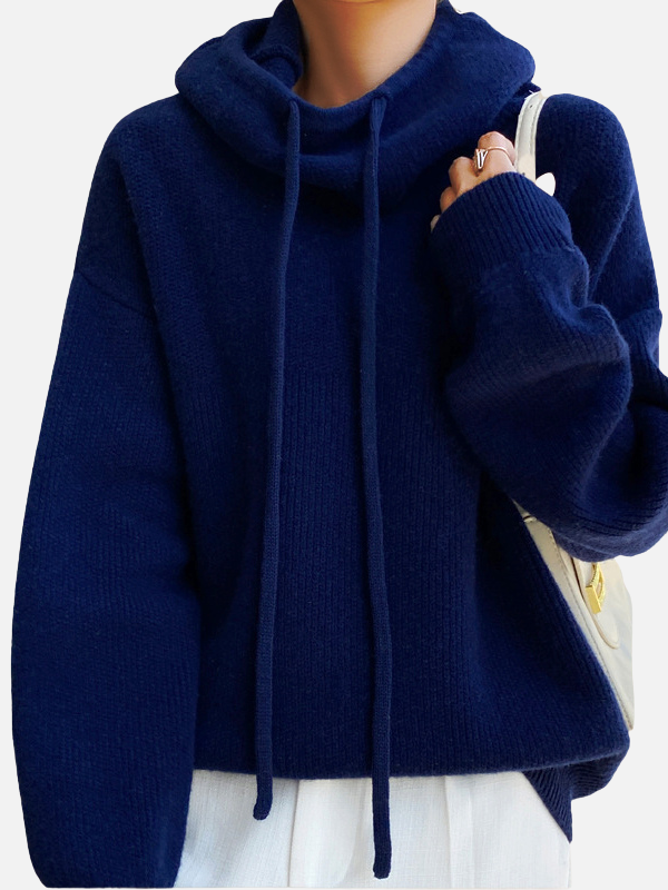 Marianne | Oversized stickad hoodie med luva