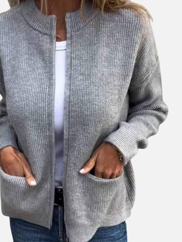 Karen | Cardigan med dragkedja och fickor