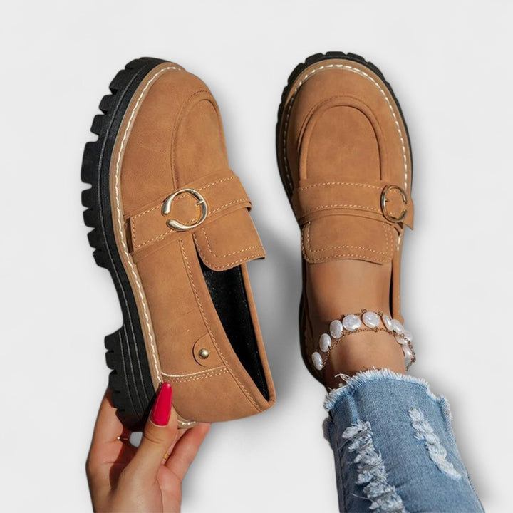Aurora - Enkla vardagliga slip-ons